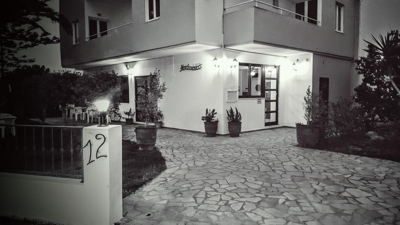 Mastorakis Hotel And Studios Hersonissos  Bagian luar foto