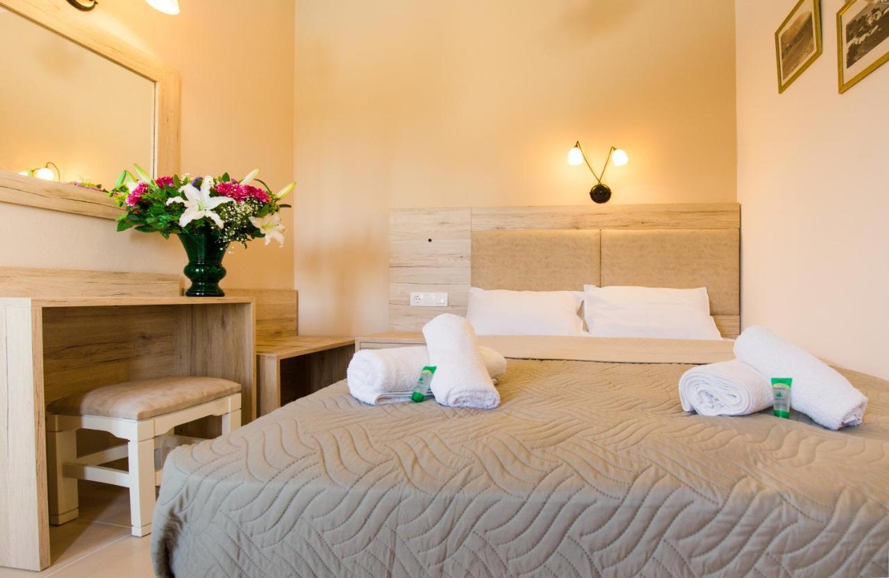 Mastorakis Hotel And Studios Hersonissos  Bagian luar foto